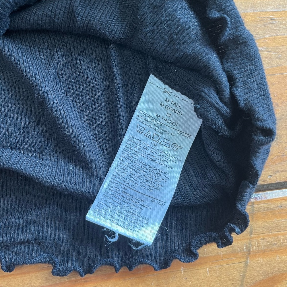 GAP SHIRT - Picture 2 of 4